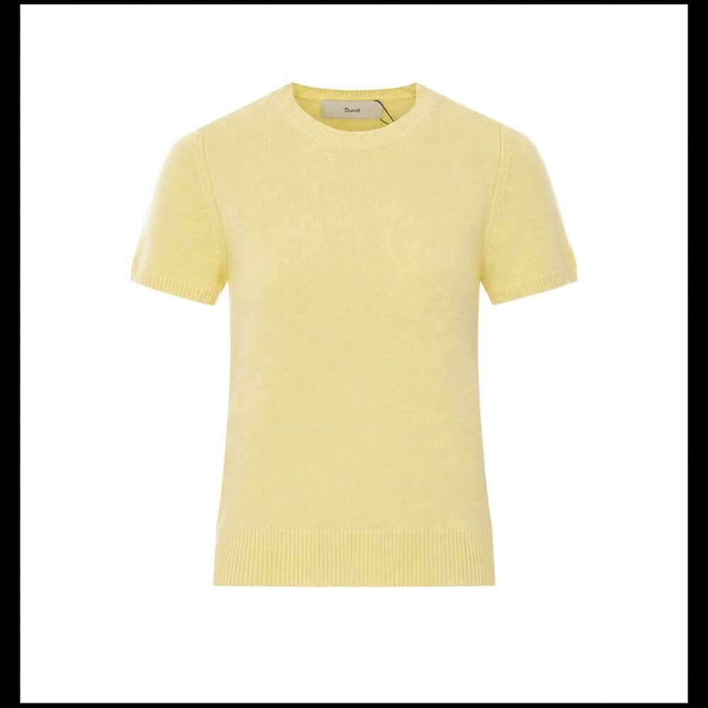 Dunst Women Knit Top